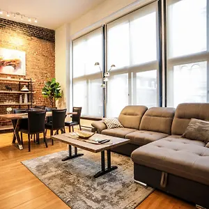 Elegant 1 Bedroom In Old Port - 202 , Montreal Canada